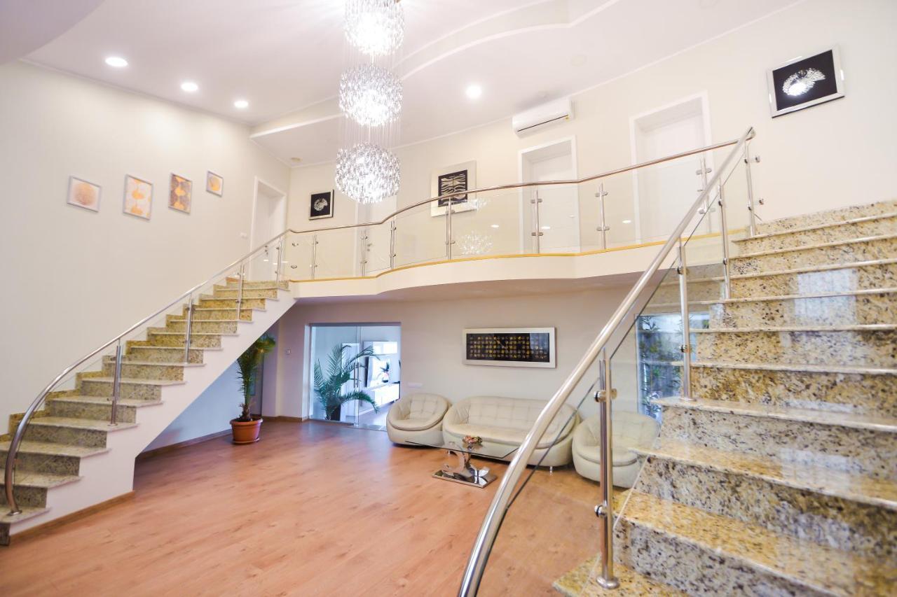 Casa Miralago Boutique Adults Only Tulcea Exteriör bild