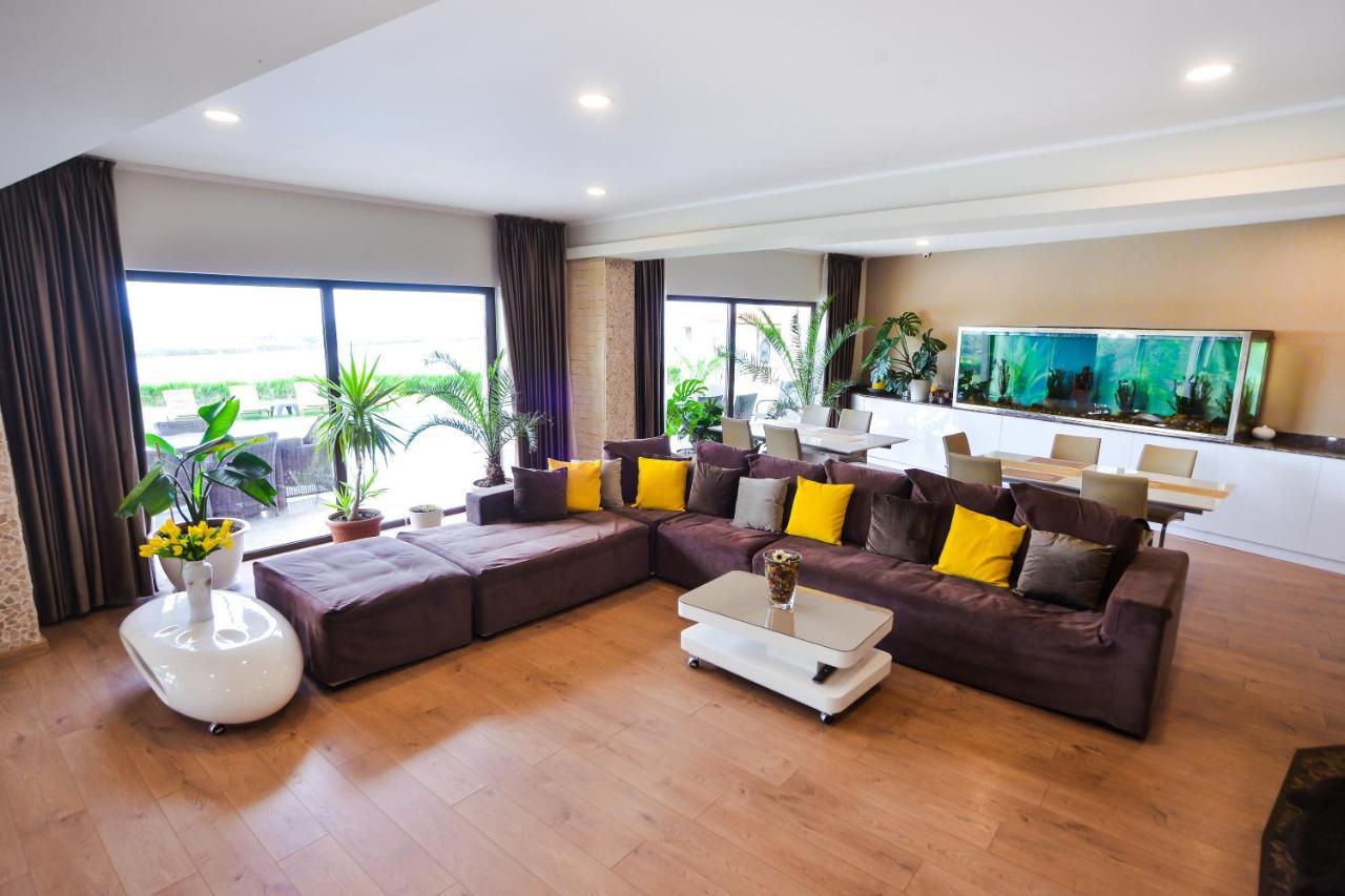 Casa Miralago Boutique Adults Only Tulcea Exteriör bild