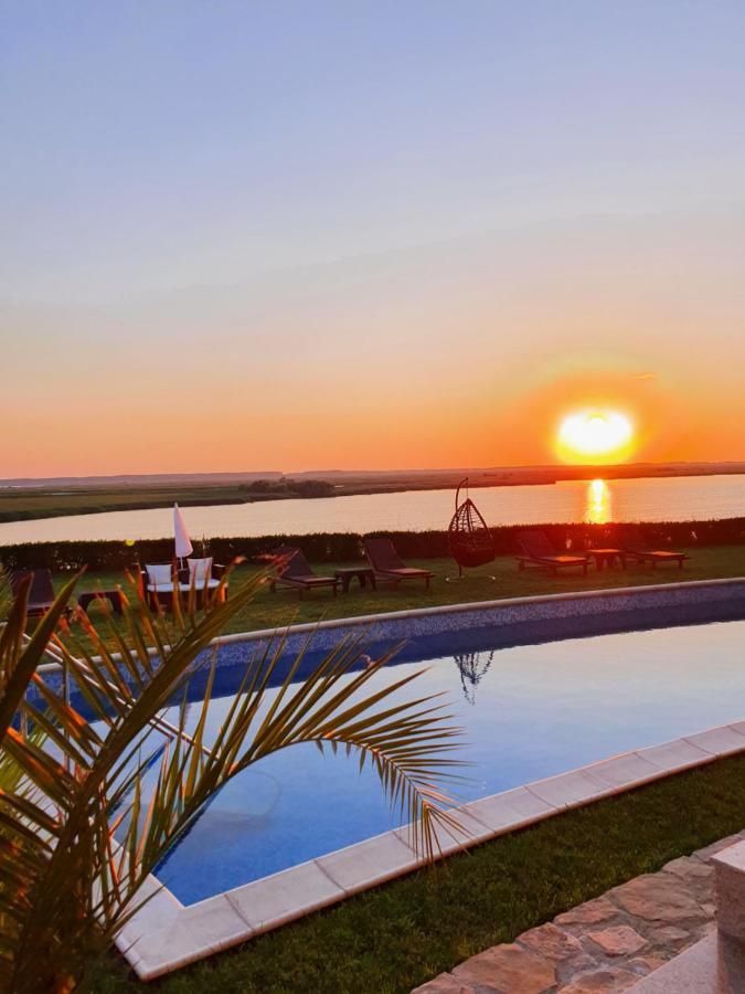 Casa Miralago Boutique Adults Only Tulcea Exteriör bild